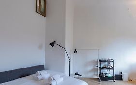 Menabrea Apartment In Isola